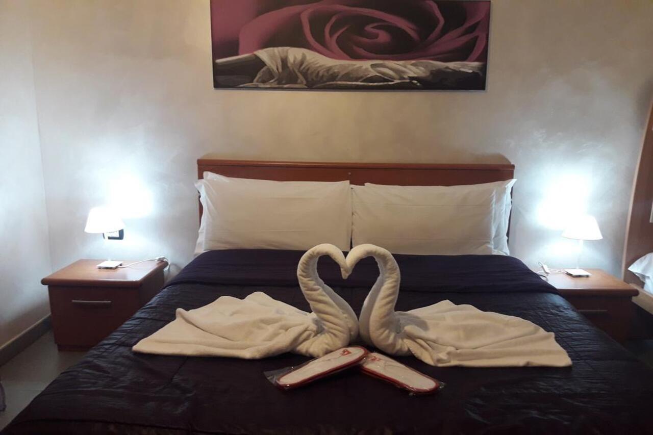 B&B Fiumicino Airport Resort Eksteriør billede