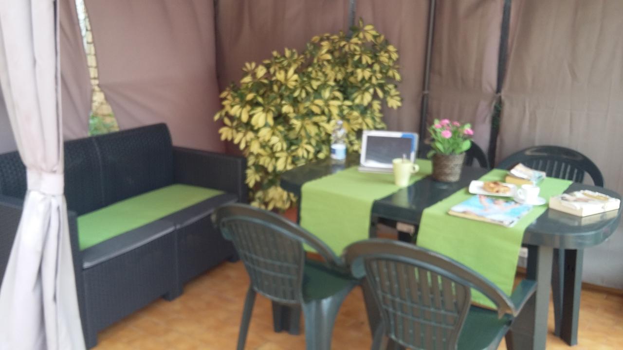 B&B Fiumicino Airport Resort Eksteriør billede