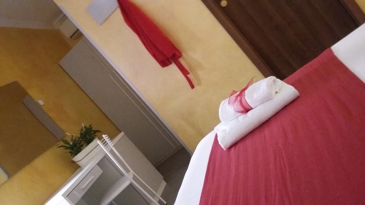 B&B Fiumicino Airport Resort Eksteriør billede
