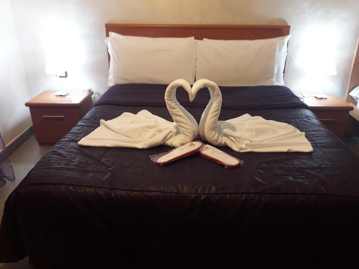 B&B Fiumicino Airport Resort Eksteriør billede