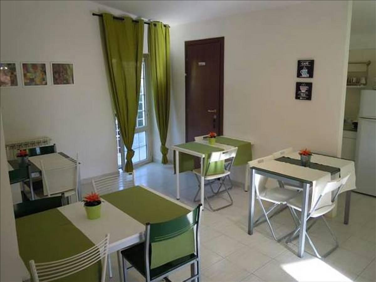 B&B Fiumicino Airport Resort Eksteriør billede
